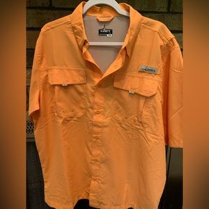 Mens Habit button down fishing shirt